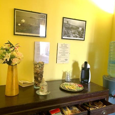 Larala' Bed & Breakfast Лече Екстериор снимка